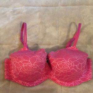 38 D Victoria’s Secret Balconet Bra
